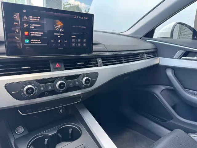 Audi A4L — Фото автомобиля 10