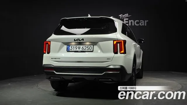 Kia Sorento — Фото автомобиля 3