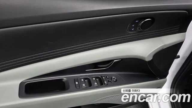 Hyundai Avante CN7 — Фото автомобиля 18