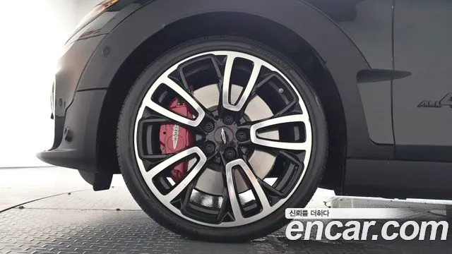 MINI Clubman — Фото автомобиля 4