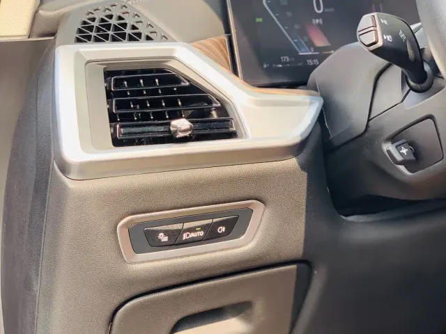 BMW X7 — Фото автомобиля 26