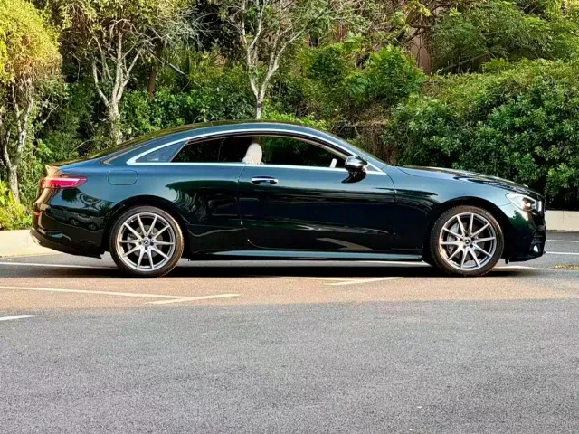 Mercedes-Benz E-Class — Фото автомобиля 6