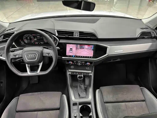 Audi Q3 — Фото автомобиля 7