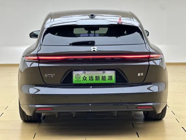 Nio ET5 Touring — Фото автомобиля 6