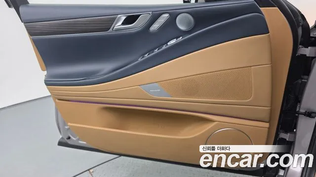 Genesis G80 Бензин 2.5 турбо AWD — Фото автомобиля 19