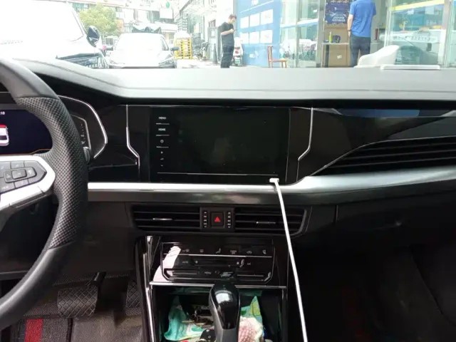 Volkswagen Passat — Фото автомобиля 13