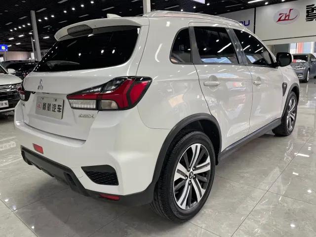 Mitsubishi ASX — Фото автомобиля 8