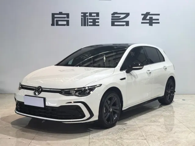 Фотография автомобиля — Volkswagen Golf