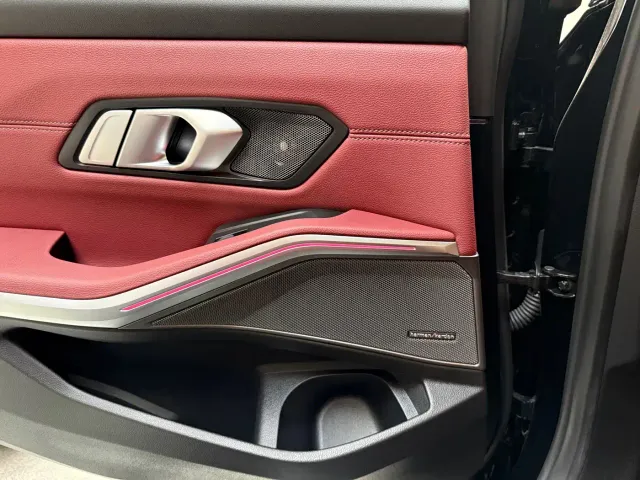 BMW 3 Series — Фото автомобиля 15
