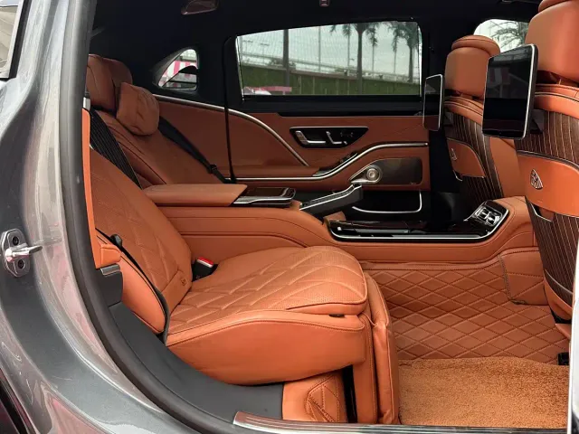Mercedes-Benz Maybach S-Class — Фото автомобиля 16