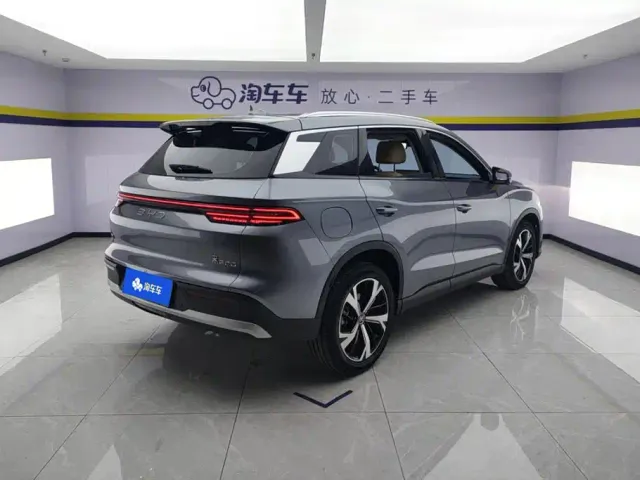 BYD Song Pro — Фото автомобиля 3