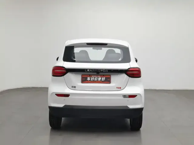 Leapmotor Leapmotor T03 2022 Jade Edition — Фото автомобиля 4