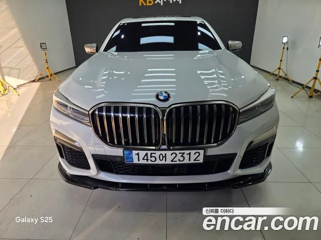 BMW 7 Series G11 — Фото автомобиля 3