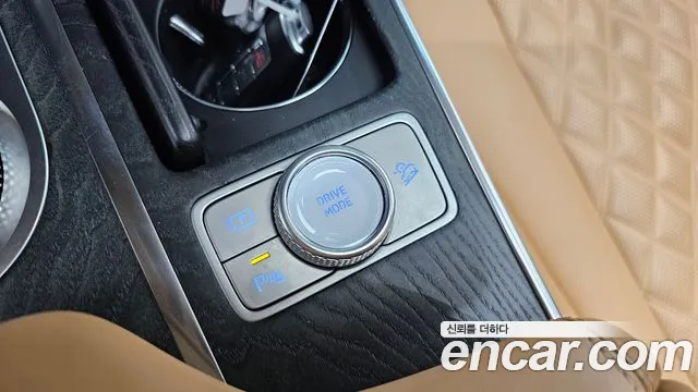 Genesis GV80 2.5T Бензин 2WD — Фото автомобиля 27