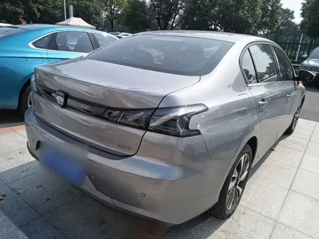 Peugeot 408 — Фото автомобиля 6