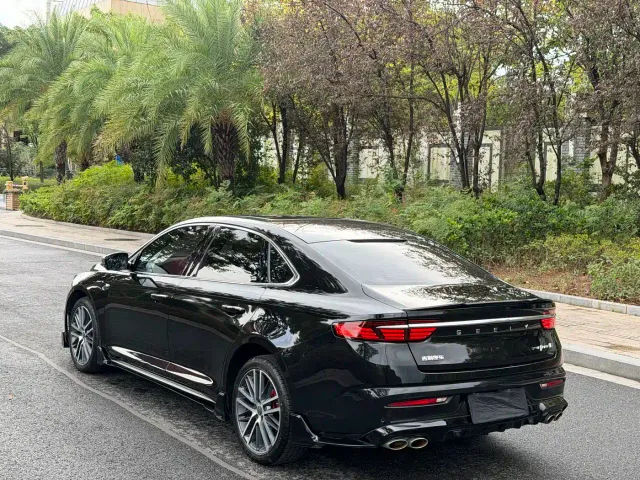 Geely Xingrui — Фото автомобиля 12