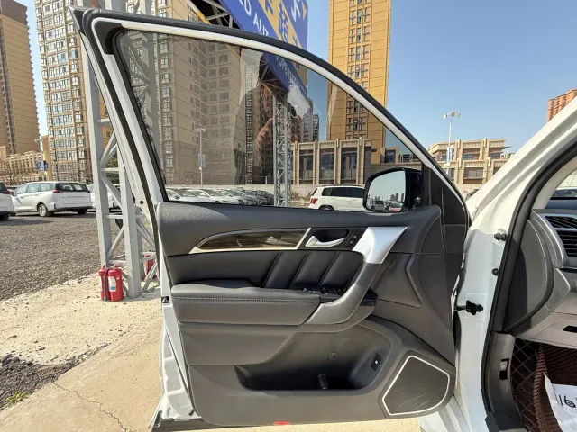 Haval H9 — Фото автомобиля 14