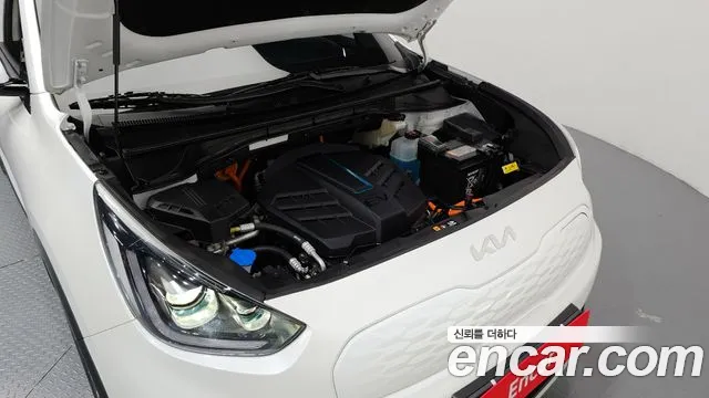 Kia Niro Niro Plus Air — Фото автомобиля 6
