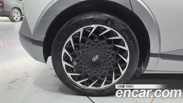 Hyundai Ioniq5 — Фото автомобиля 3