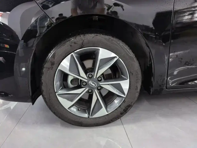 GAC Trumpchi M6 — Фото автомобиля 22