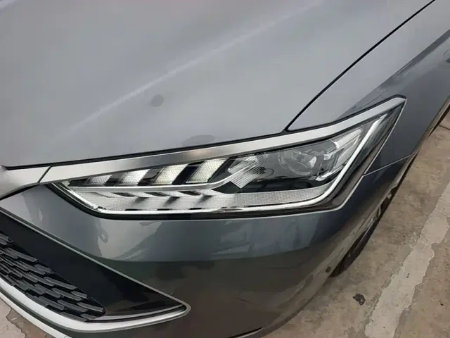 BYD Qin PLUS — Фото автомобиля 23