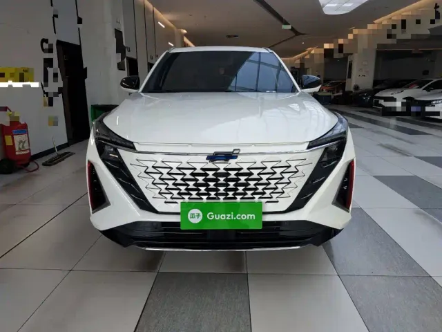 Changan Z6 — Фото автомобиля 2