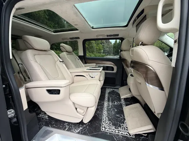 Mercedes-Benz V-Class — Фото автомобиля 7