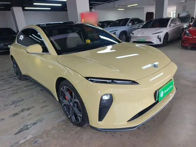 Nio ET5 — Фото автомобиля 3