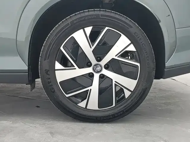 BYD Tang L 2025 Model DM 215KM LiDAR Flagship — Фото автомобиля 13