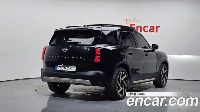 Mini Countryman — Фото автомобиля 2