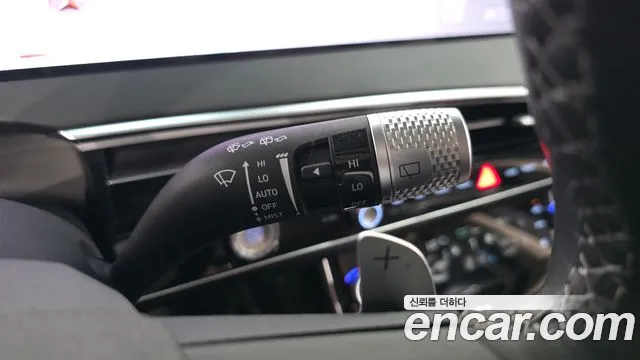 Genesis GV70 2.5T Бензин 2WD — Фото автомобиля 29
