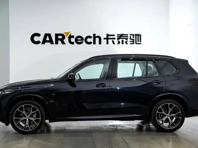 BMW X5 — Фото автомобиля 8