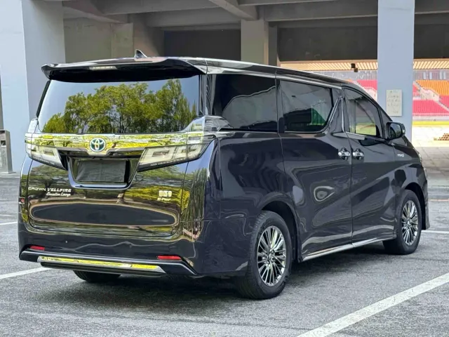 Toyota Vellfire — Фото автомобиля 5