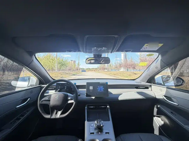 BYD Qin PLUS — Фото автомобиля 14