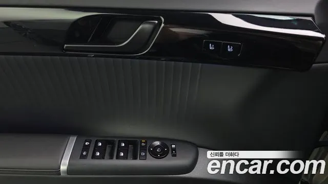 Hyundai Grandeur GN7 — Фото автомобиля 12
