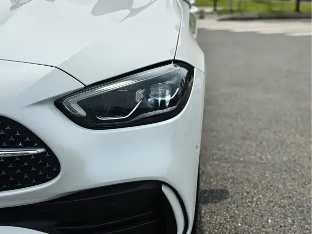 Mercedes-Benz C-Class — Фото автомобиля 2