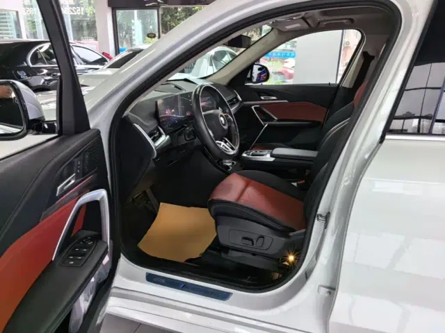 BMW X1 — Фото автомобиля 15