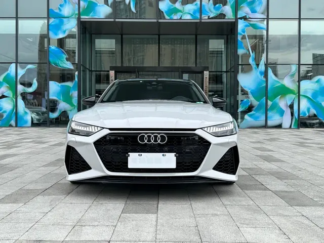 Audi A7 — Фото автомобиля 2