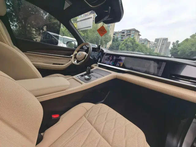 Geely Xingyue L — Фото автомобиля 14