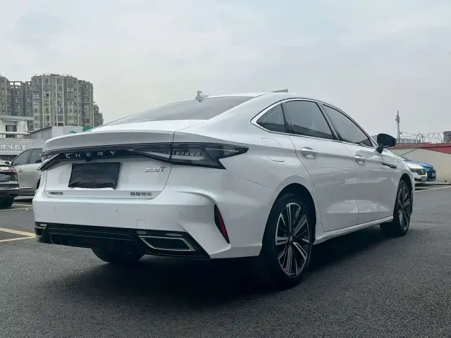 Chery Arrizo 8 — Фото автомобиля 7