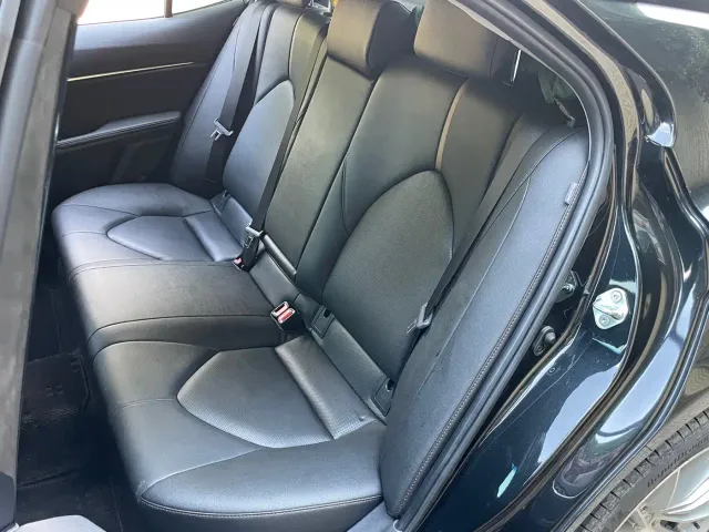 Toyota Camry — Фото автомобиля 14