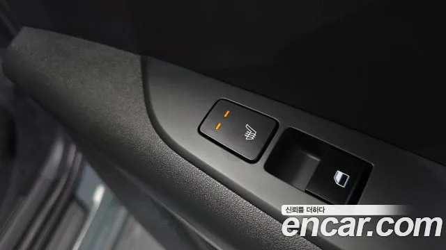 Kia Niro The All New — Фото автомобиля 30