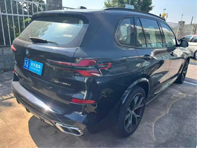 BMW X5 — Фото автомобиля 2