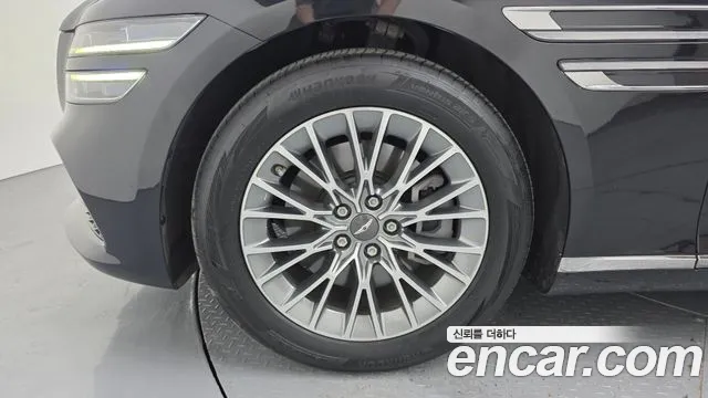 Genesis G80 Бензин 2.5 турбо AWD — Фото автомобиля 5