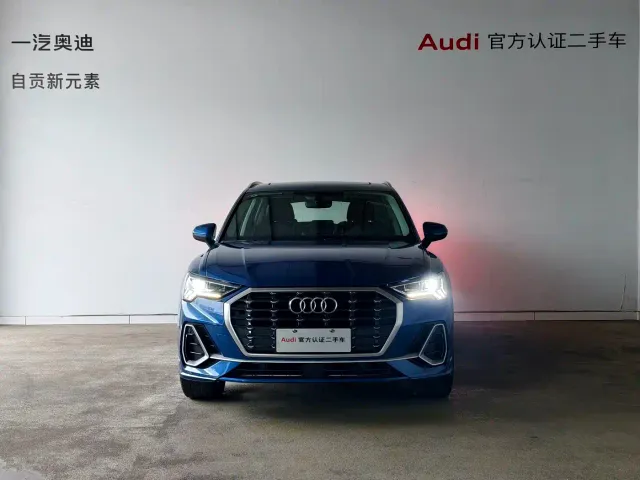 Audi Q3 — Фото автомобиля 3