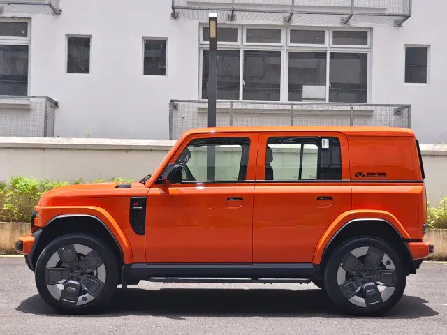 iCAR V23 — Фото автомобиля 2
