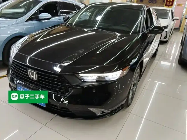 Фотография автомобиля — Honda Accord