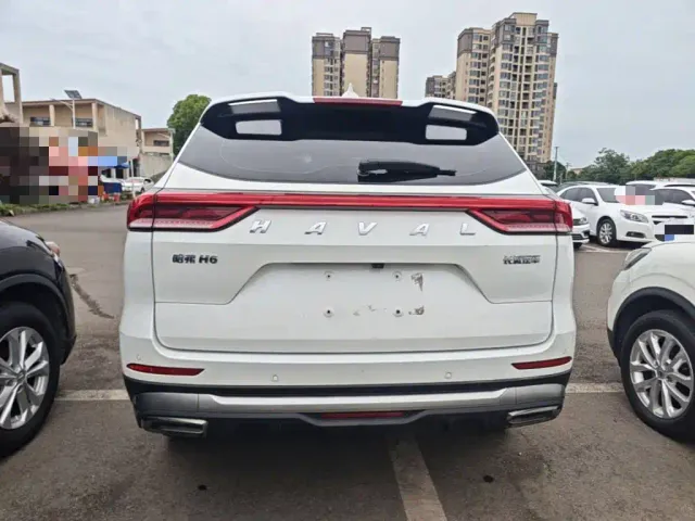 Haval H6 — Фото автомобиля 5