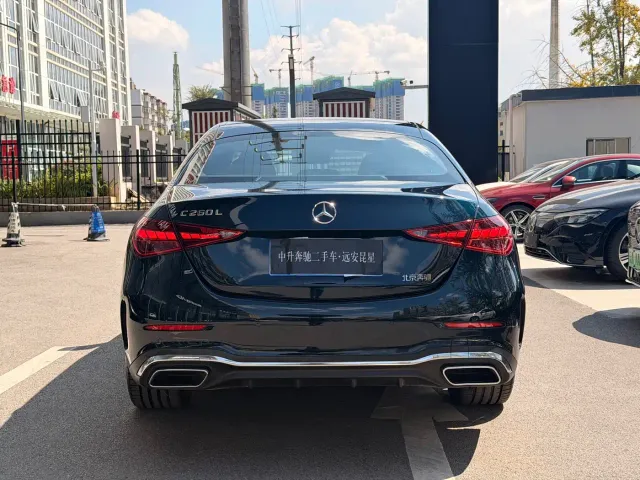 Mercedes-Benz C-Class — Фото автомобиля 9