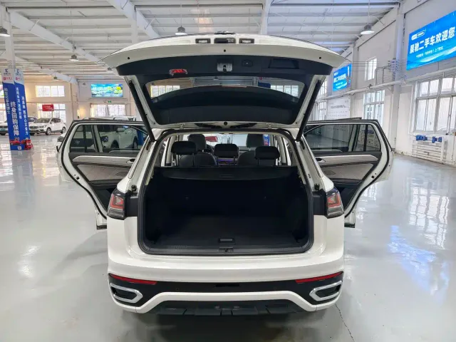 Volkswagen Tayron — Фото автомобиля 10